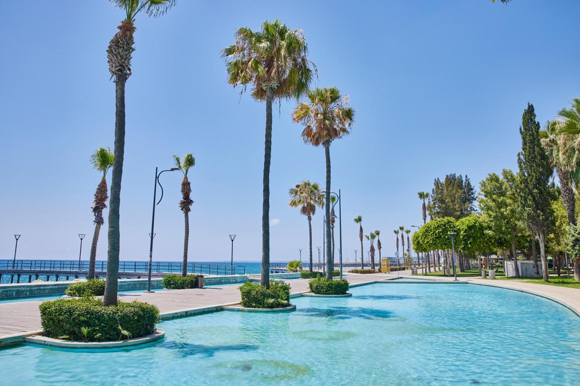 White City Limassol (Adults Only) Extérieur photo